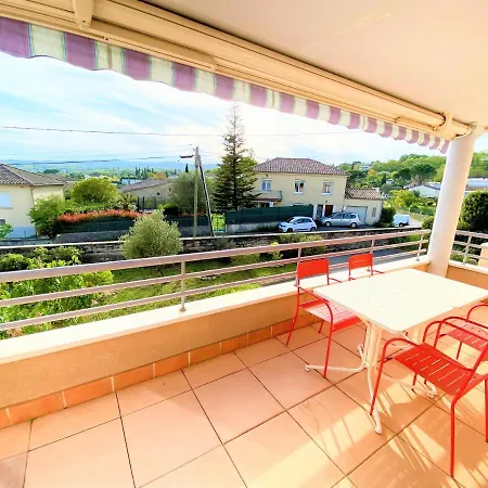 Beau 77m2, 5p, Avec Solarium 100m2 Apartamento Aubenas
