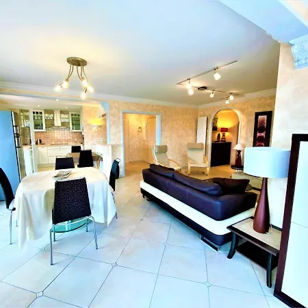 Beau 77m2, 5p, Avec Solarium 100m2 Apartamento
